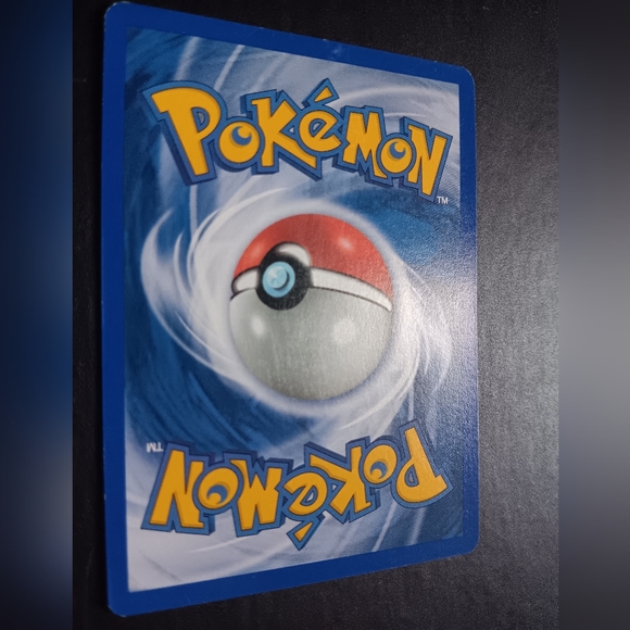 Electabuzz Pokemon Card - Neo Genesis - NO. 33/111 Uncommon Non-Holo - Picture 7 of 9